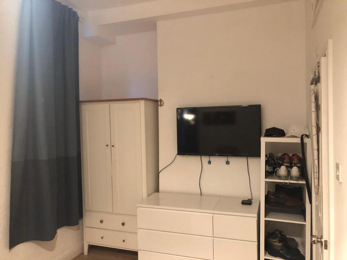 Studio Flat London Finchley Rd Nw11 Екстериор снимка